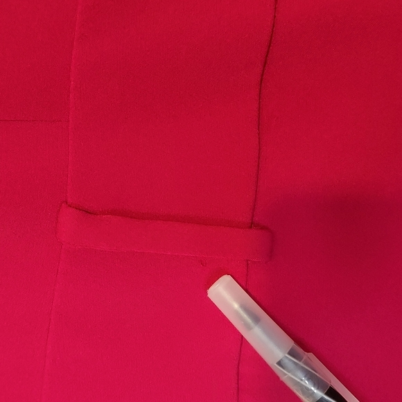 New York & Company Fuchsia Puff Sleeved Jumpsuit Size Small - Picture 12 of 12